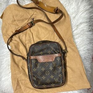 Louis Vuitton Neiman Marcus 90th Anniversary Monogram Crossbody Pouch (1997 LE)